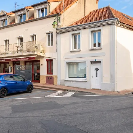 Apartament A De 50 M² Montmarault